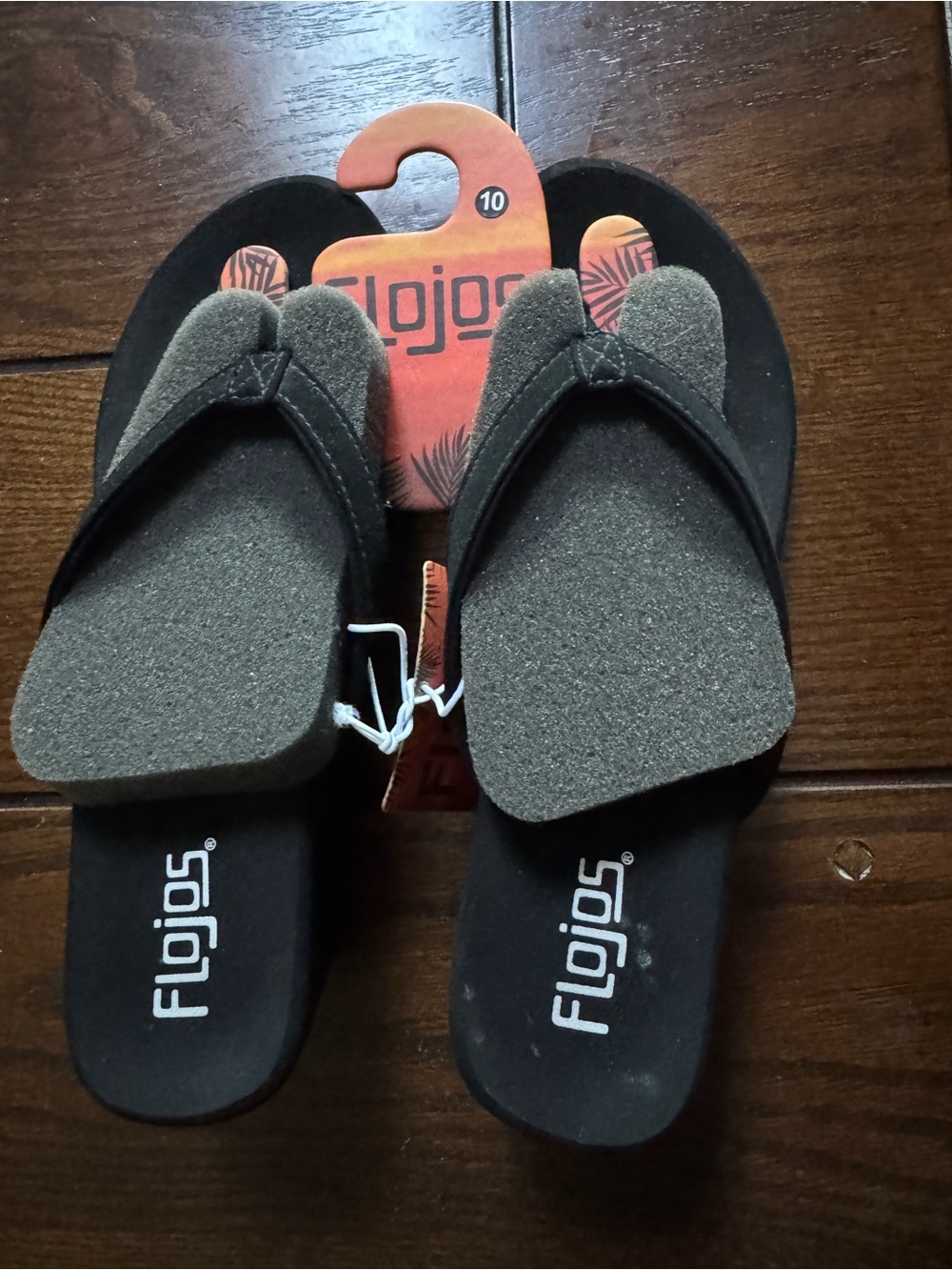 Flojos Black Flip Flops with Gray Footbeds